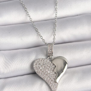 316L Çelik Gümüş Renk Zincir Zirkon Taşlı Kırık Kalp Model Kadın Kolye BKO9756