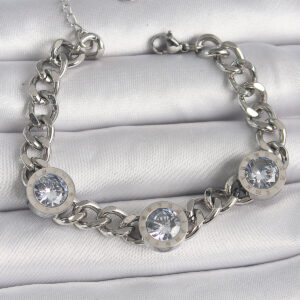 316L Çelik Gümüş Renk Zincir Model Zirkon Taşlı İşleme Detaylı Kadın Bileklik BB6651