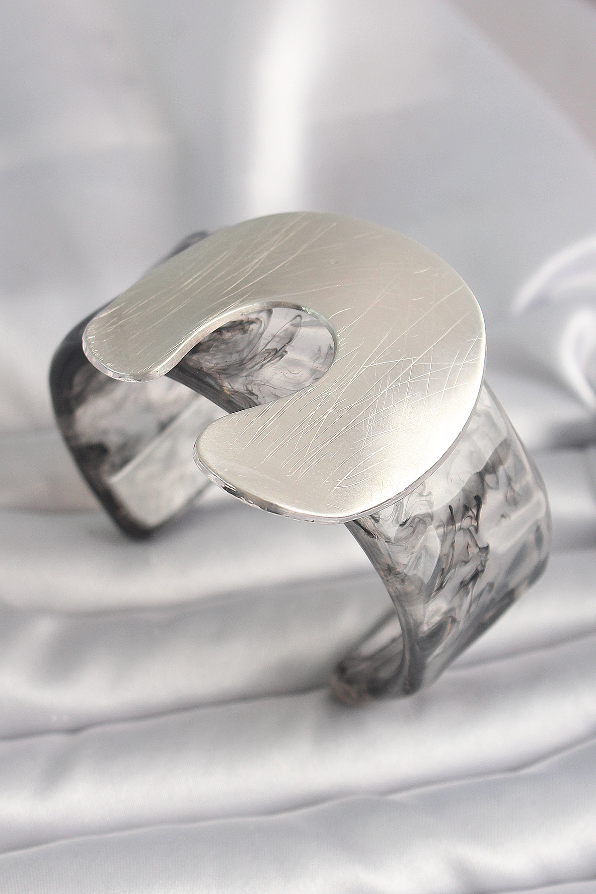 Siyah Mermer Desen Akrilik Plaka Vintage Kadın Bilezik BB6667