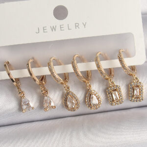 Pirinç Gold Renk Sallantı Zirkon Taşı Damla Model Kadın Küpe Seti BKP10120