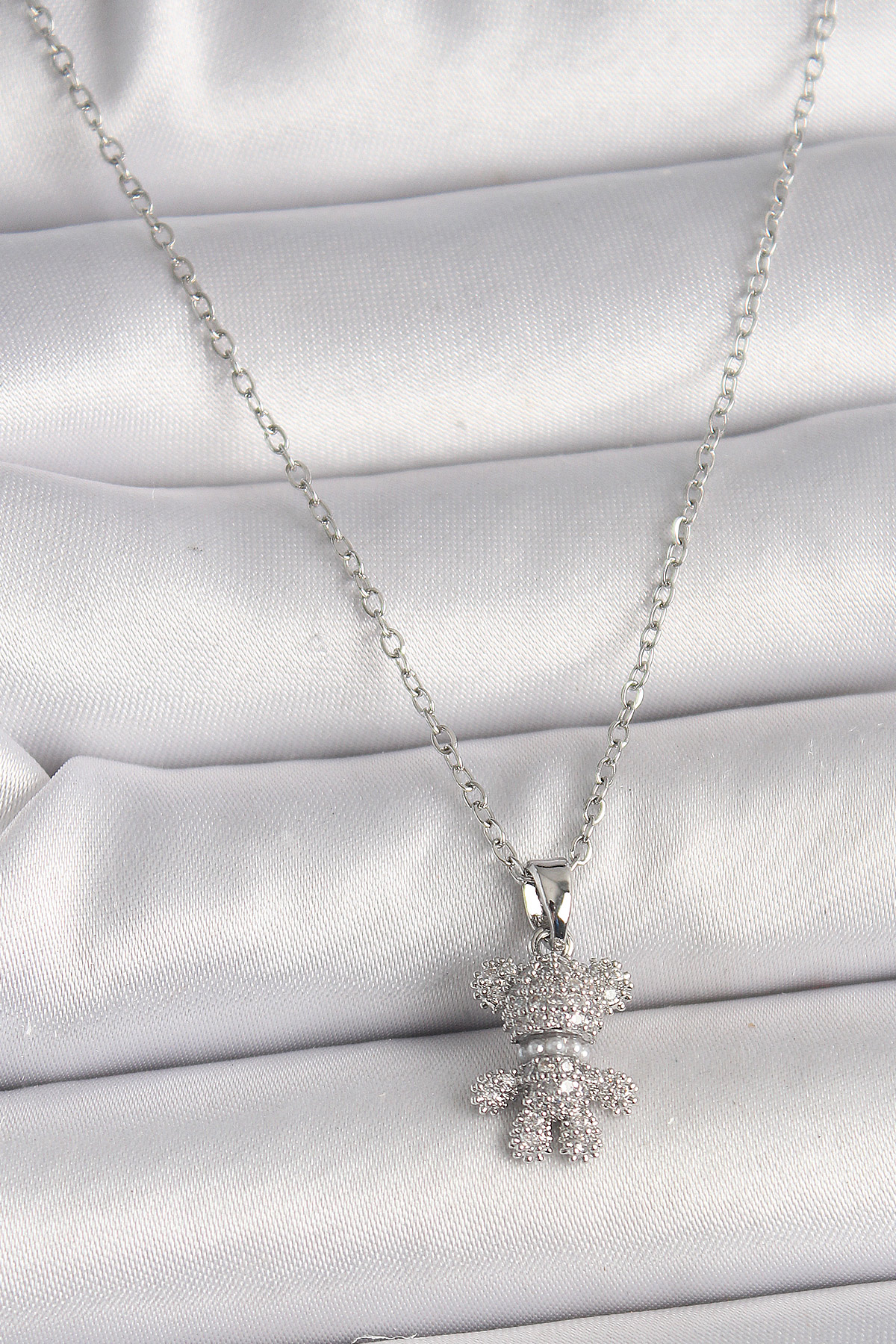 316L Çelik Gümüş Renk Zincir Zirkon Taşlı Ayıcık Figür Kadın Kolye BKO9811