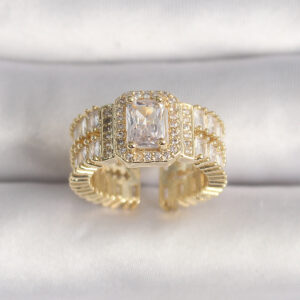 Pirinç Gold Renk Ayarlanabilir Baget Zirkon Taş Model Kadın Yüzük BYK3589