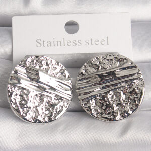 Pirinç Gümüş Renk İşlemeli Daire Plaka Model Kadın Küpe BKP10152