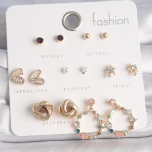 Pirinç Gold Renk Renkli Zirkon Taşlı Kalp Detay 7 Çift Kadın Küpe Seti BKP10162