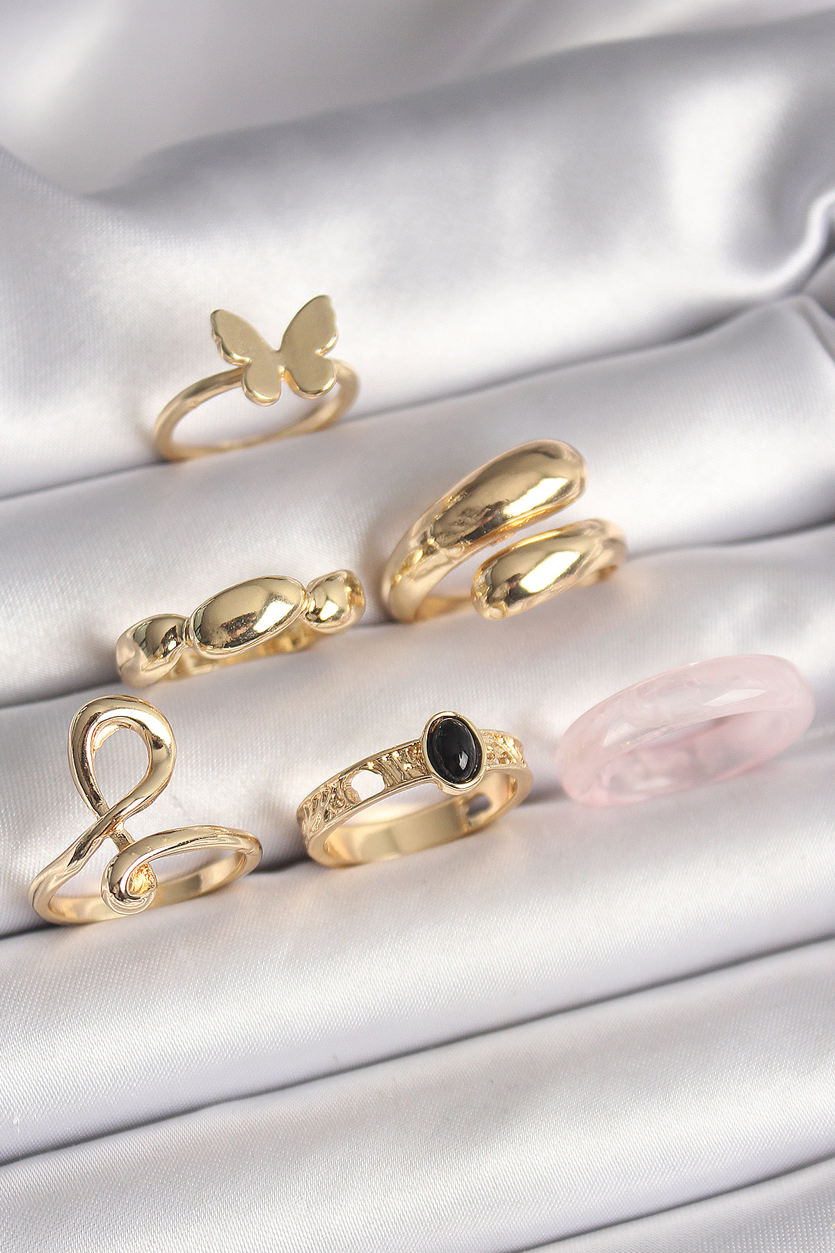 Pirinç Gold Renk Kelebek Figür Sarmal Model 6'Lı Kadın Yüzük Seti BYK3608