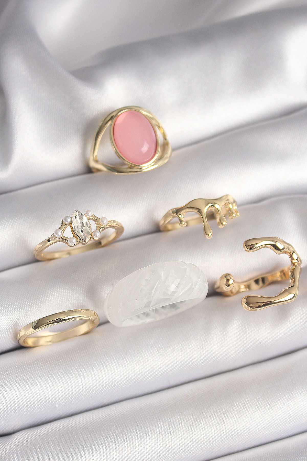 Pirinç Gold Renk Zirkon Taş Detaylı Pembe Mineli 6'Lı Kadın Yüzük Seti BYK3619