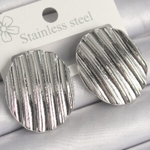 Pirinç Gümüş Renk Sallantı İşlemeli Daire Plaka Model Kadın Küpe BKP10229