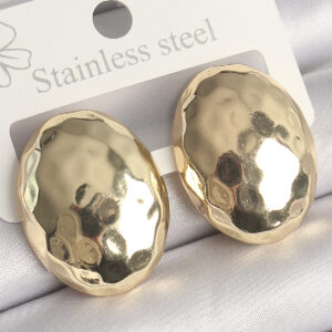 Pirinç Gold Renk İşlemeli Bombe Oval Model Kadın Küpe BKP10255