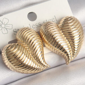 Pirinç Gold Renk İşlemeli Bomba Kalp Model Kadın Küpe BKP10260