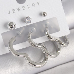 Pirinç Gümüş Renk Kalp Model Zirkon Taş Topçuk Detay Kadın Küpe Seti BKP10307