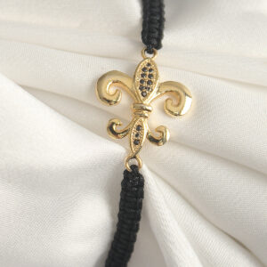 Pirinç Gold Renk Zirkon Taş İşlemeli Zambak Figür Asansörlü Makrome Model Kadın Bileklik BB6804