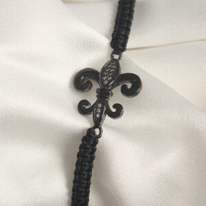 Pirinç Siyah Renk Zirkon Taş İşlemeli Zambak Figür Asansörlü Makrome Model Kadın Bileklik BB6805