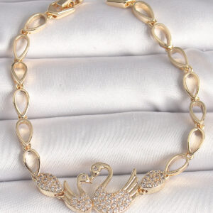 Pirinç Gold Renk Zirkon Taşlı Kuğu Figür Damla Zincir Model Kadın Bileklik BB6849