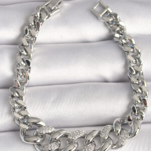 Pirinç Gümüş Renk Zirkon Taşlı Kalın Halka Model Kadın Bileklik BB6854