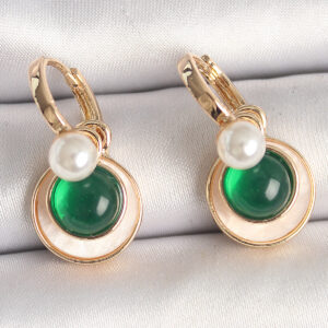 Pirinç Gold Renk Beyaz Yeşil Sallantı Mineli Kadın Küpe BKP10363