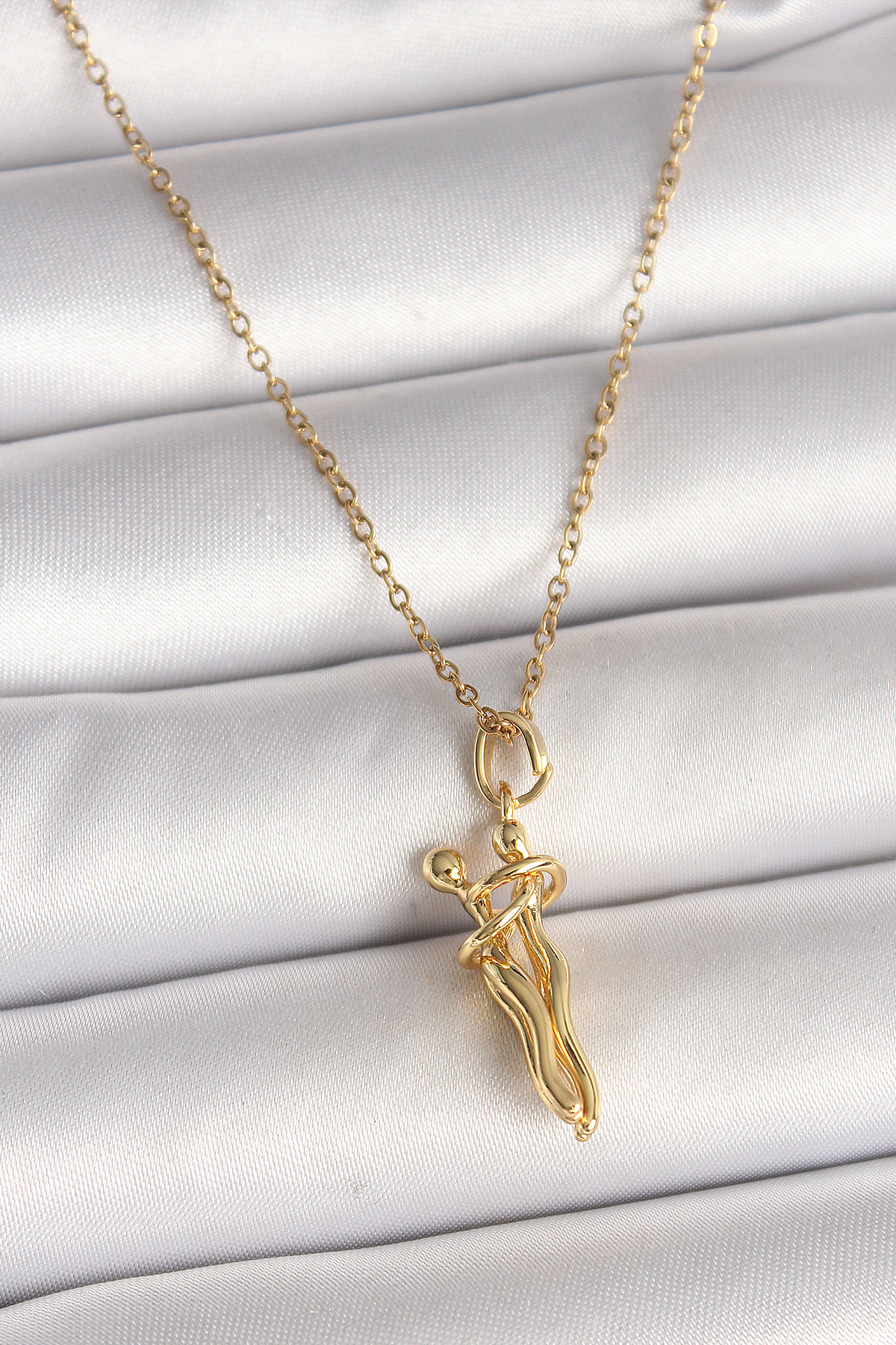 316L Çelik Gold Renk Zincir Sarılma Model Kadın Kolye BKO9976