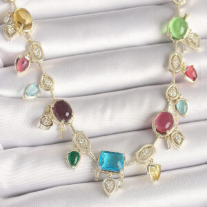 Pirinç Gold Renk Renli Zirkon Taşlı VIP Seri Kadın Kolye BKO10004