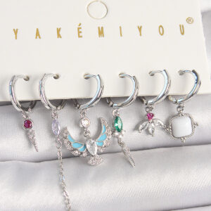 Pirinç Gümüş Renk Zirkon Taşlı Kuş Figür Çiçek Detay 6'Lı Kadın Kombin Küpe BKP10454