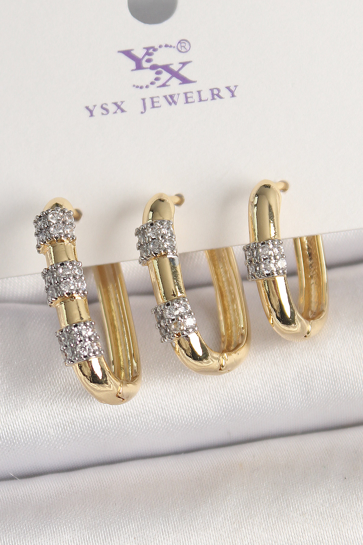 Pirinç Gold Renk 3'Lü Halka Model Gümüş Zirkon Taş Detaylı Kadın Kombin Küpe BKP10472