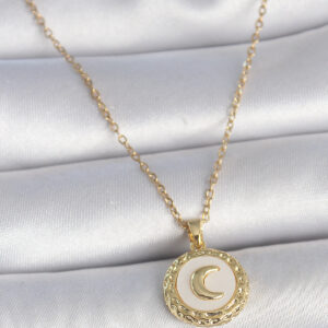 316L Çelik Gold Renk Zincir Beyaz Mineli Hilal İşlemeli Madalyon Model Kadın Kolye BKO10035