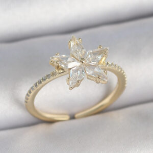 Pirinç Gold Renk Zirkon Taşlı Yıldız Model Ayarlanabilir Kadın Yüzük BYK3717