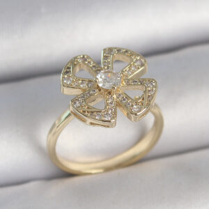 Pirinç Gold Renk Zirkon Taşlı Yonca Model Ayarlanabilir Kadın Yüzük BYK3719