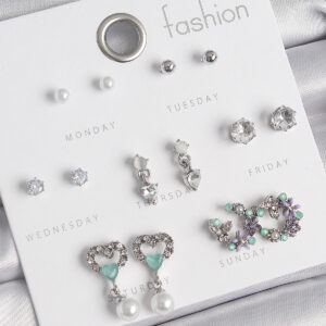 Pirinç Gümüş Renk Zirkon Taşlı Sallantılı Kalp Model Çiçek Detay 7 Çift Kadın Küpe Seti BKP10546