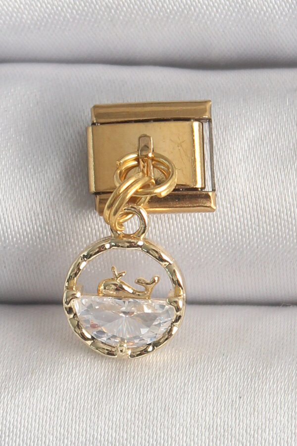 Kalbinle 316L Çelik Gold Renk Sallantı Zirkon Taşlı Balina Model Nomination Charm BC1339
