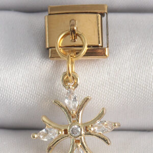 Kalbinle 316L Çelik Gold Renk Sallantı Zirkon Taşlı Kar Tanesi Model Nomination Charm BC1341