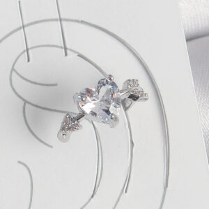 Pirinç Gümüş Renk Zirkon Taşlı Yıldız Model Kadın Kıkırdak Küpe BKP10562