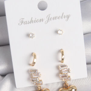 Pirinç Gold Renk Zirkon Taşlı Sallantılı Kalp Model Yarım Halka Detay 3 Çift Kadın Küpe Seti BKP10612