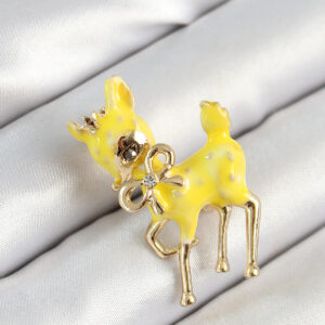 Zirkon Taşlı Fiyonk Detaylı 3D Sarı Ceylan Figürlü Gold Renk Kadın Broş BR445