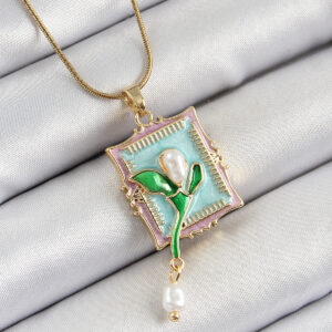316L Çelik Zincir Turkuaz Sanatsal Portre Sallantılı İnci Detaylı Lale Model Gold Renk Kadın Kolye BKO10280