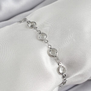 Pirinç Gümüş Renk Zirkon Taşlı Bileklik BB7044