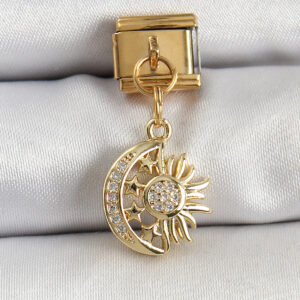 316L Çelik Sallantılı Zirkon Taşlı Ay Ve Güneş Model Gold Renk Nomination Charm BC1411