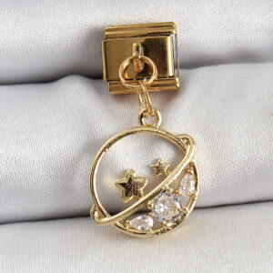 316L Çelik Sallantılı Zirkon Taşlı Satürn Model Gold Renk Nomination Charm BC1418