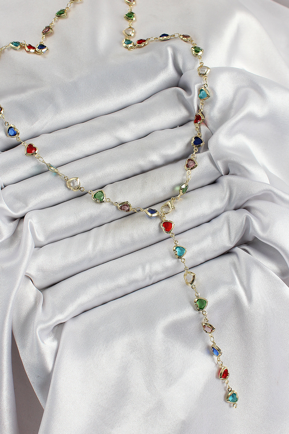 Pirinç Gold Renk Karışık Renk Zirkon Taşlı Kalpli Y Kadın Kolye BKO10303