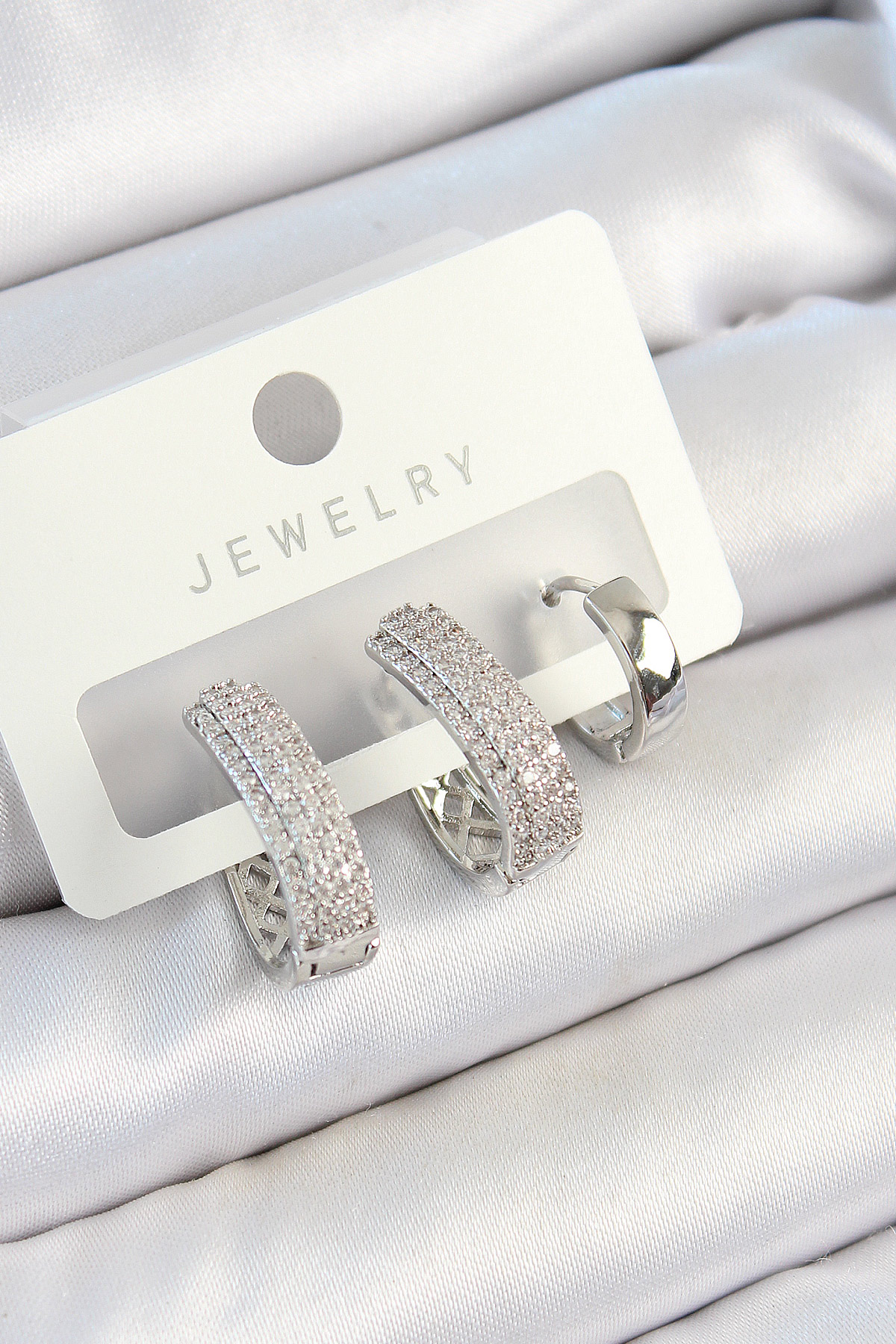 Pirinç Zirkon Taşlı Damla Model Gümüş Renk 3'lü Çift Kadın Küpe Set BKP10805