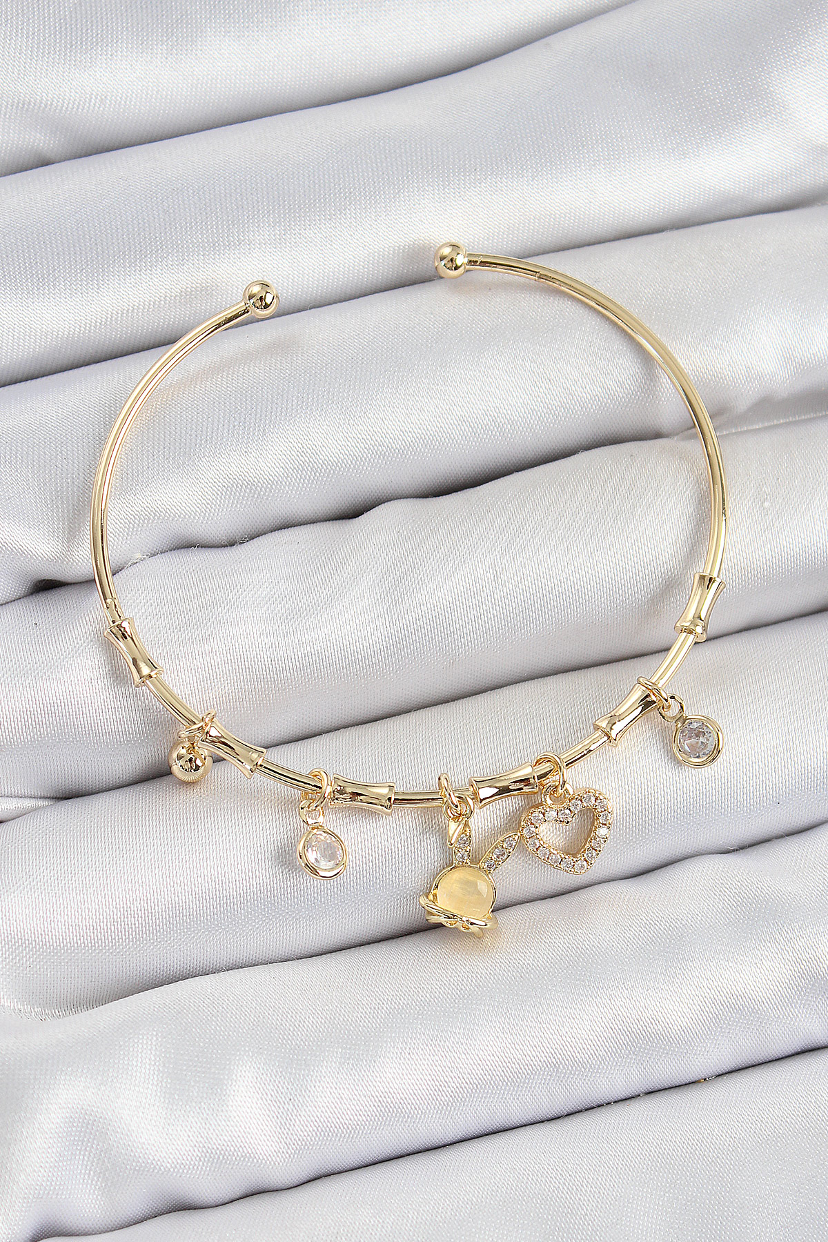 Pirinç Zirkon Taşlı Tavşan Ve Kalp Model Gold Renk Charm Bileklik BB7357