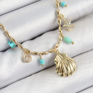 Pirinç Zirkon Taşlı Deniz Kabuğu Model Gold Renk Kadın Kolye BKO10368