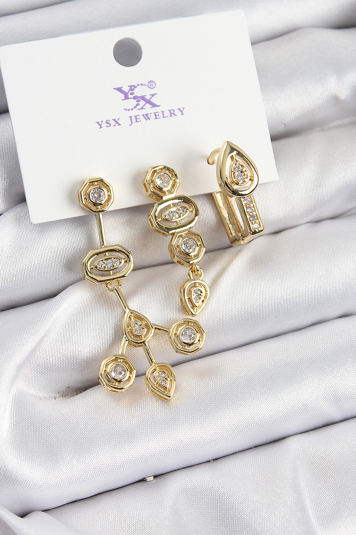 Pirinç Zİrkon Taşlı Geometrik Model Gold Renk 3'lü Kadın Küpe BKP10937