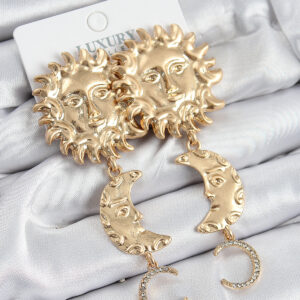 Pirinç Zirkon Taşlı Sallantılı Güneş Model Gold Renk Kadın Küpe BKP10961