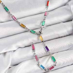 Pirinç Renkli Zirkon Taşlı Dikdörtgen Model Gümüş Renk Kadın Y Kolye BKO10385