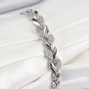 Pirinç Zirkon Taşlı Balık Kuyruğu Model Gümüş Renk Kadın Bileklik BB7530
