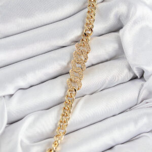 Pirinç Zirkon Taşlı Ezme Küba Zincir Model Gold Renk Kadın Bileklik BB7549