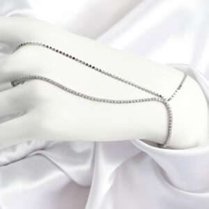 Pirinç Zirkon Taşlı Ezme Zincir Model Gümüş Renk Kadın Şahmeran SN690