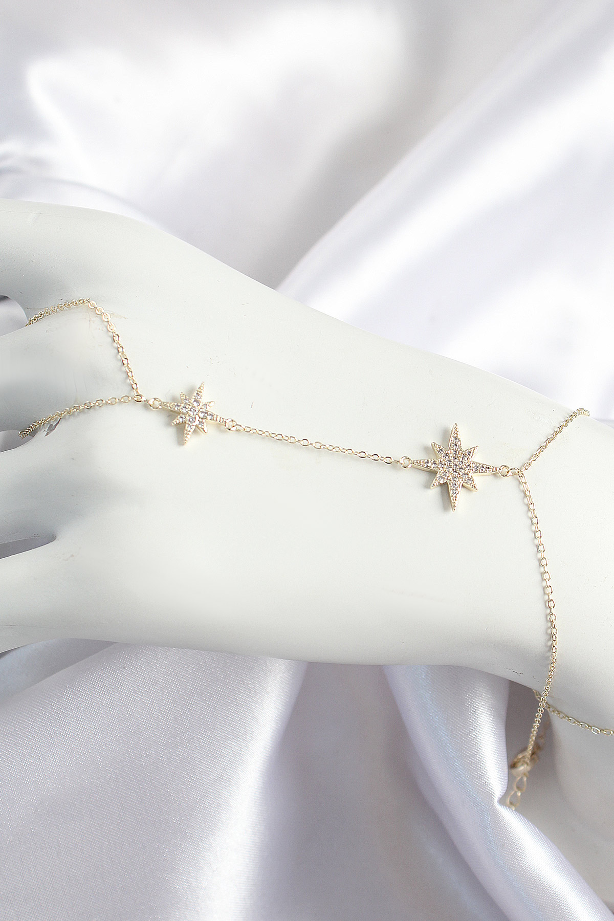 Pirinç Zirkon Taşlı Kutup Yıldızı Model Gold Renk Kadın Şahmeran SN705