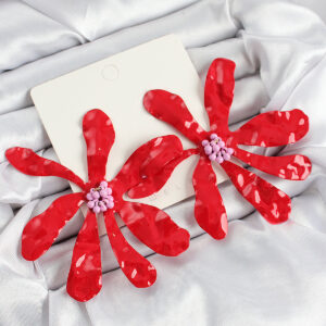 Pirinç Büyük Kırmızı Çiçek Model Kadın Küpe BKP11058