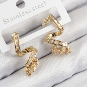 Pirinç Zirkon Taşlı Kıvrımlı Model Gold Renk Kadın Küpe BKP11112