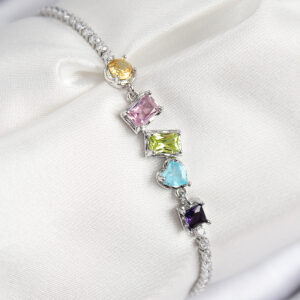 Pirinç Renkli Zirkon Taşlı Geometrik Model Gümüş Renk Kadın Bileklik BB7688